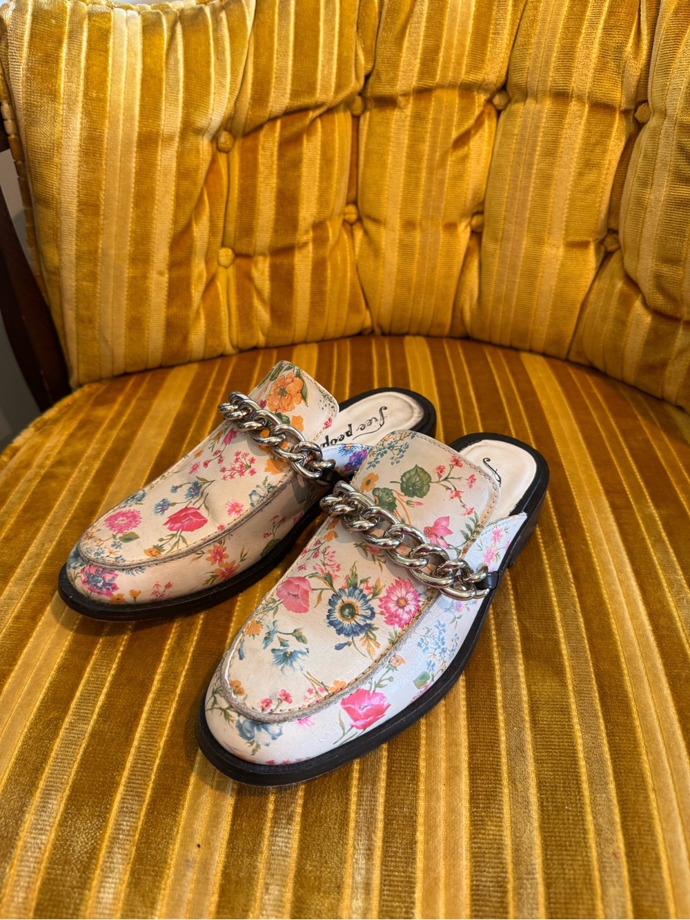 Free People Floral Chain-Trim Slip-On Mules - Cream Floral